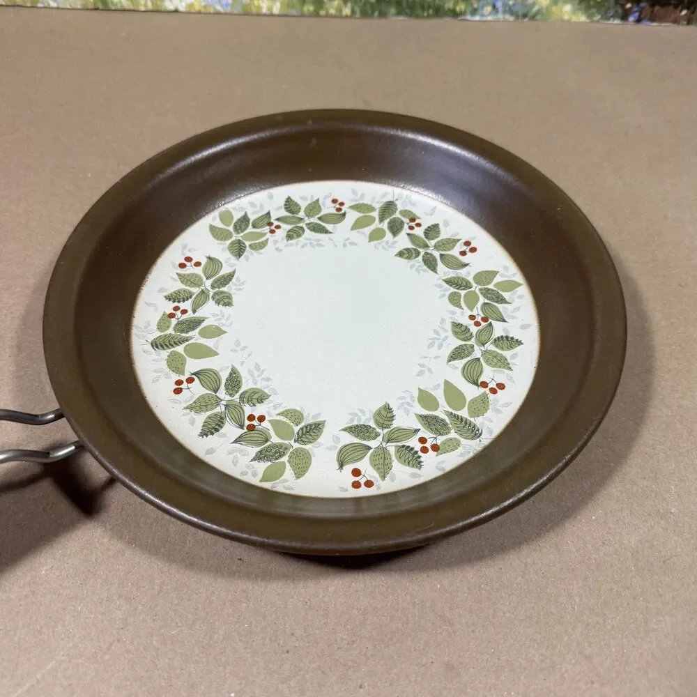 Vintage FIGGJO Flint BRAZIL Design Frying Pan in Valcanus by Norway 8 1/4
